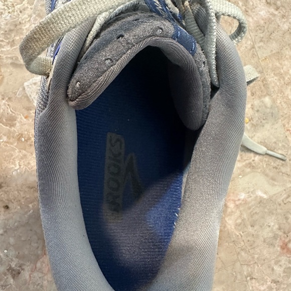 Brooks Adrenaline Gray and Navy Sneakers - Picture 3 of 8